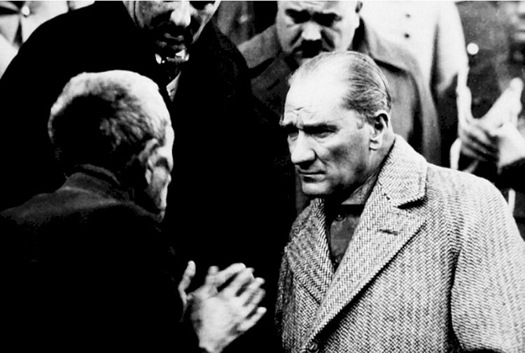 Atatürk'ü aşamayanların Atatürk'e hakaret tartışması!