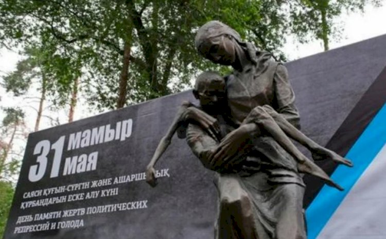 Kazakistan'da Stalin rejiminin katlettiği 311 bin siyasi baskı kurbanı aklandı