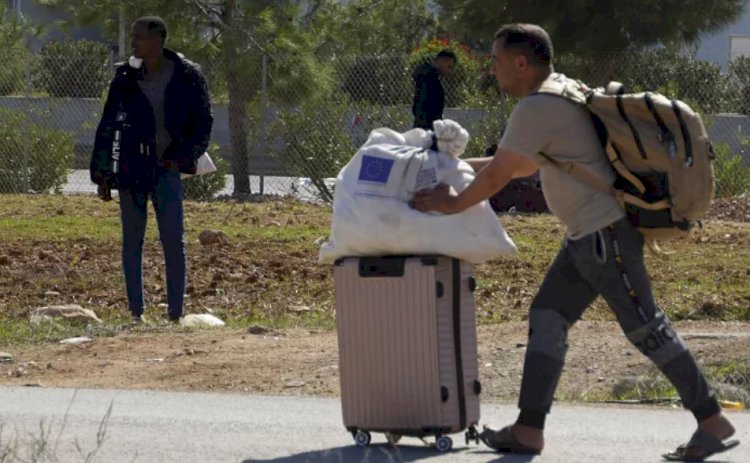 Kıbrıs, Suriyelileri ülkelerine göndermek için güvenli bölgelerin tespit edilmesini istedi