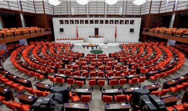 "AİHM karalarında söz sahibi olma" hedefinden vazgeçildi, 2028'de enflasyonun yüzde 4,7'ye düşeceği öngörüldü