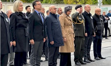 Türkiye'nin Viyana Büyükelçiliğinde Ermeni teröristlerce şehit edilen Büyükelçi Tunalıgil anıldı