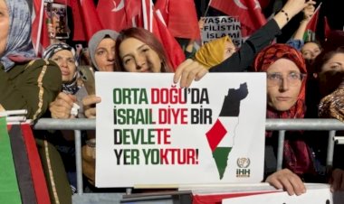 İzmir’de İsrail protestosu