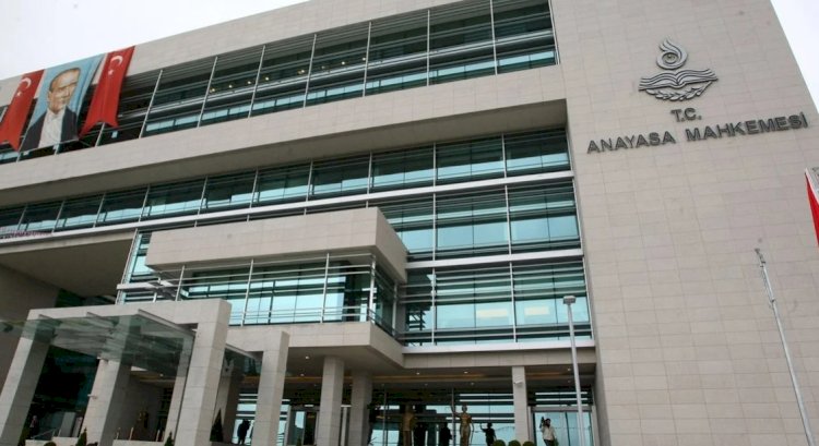 AYM'den çarpıcı karar: 'Makul sürede yargılanma hakkının ihlali' başvurularını incelemeyecek