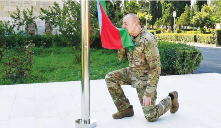 Aliyev Hankendi ve Hocalı’da bayrağı göndere çekti