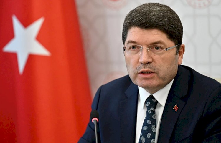 Adalet Bakanı Tunç açıkladı: Adliyedeki rüşvet çarkına soruşturma