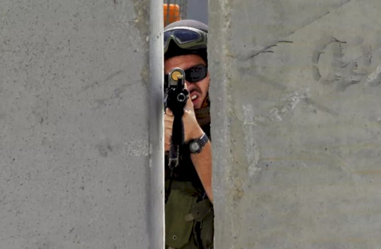 İsrail, 600 civarında 'gönüllü' güvenlik timi kurdu; bu kişilere 40 bin silah verilecek