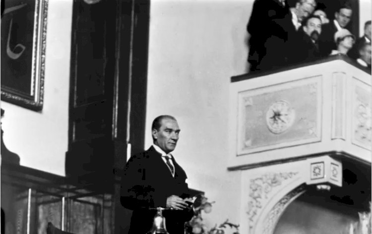İngiliz gizli belgelerinde Ekim 1923 (2): 'Türk halkı bu sabah bir Cumhuriyet’e uyandı'