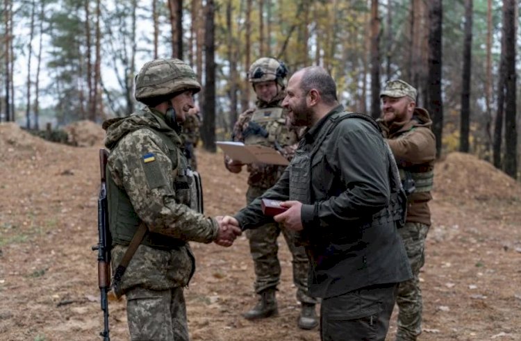 Ukrayna Savunma Bakanı Umerov'dan cepheye ziyaret