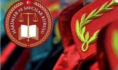 "İstanbul 13 . Ağır Ceza Mahkemesi üyeleri meslek onuruna aykırı davrandı"