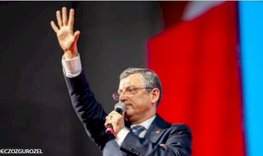 Özgür Özel: CHP'de 13 yıllık Kemal Kılıçdaroğlu dönemine son veren değişimci yeni genel başkan