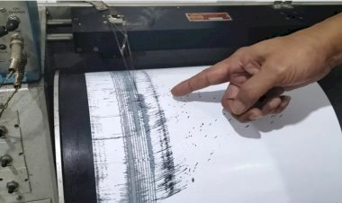 Endonezya'nın doğusunu seri depremler vurdu