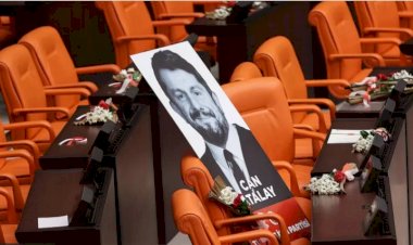 Yargıtay, Anayasa Mahkemesi üyeleri hakkında suç duyurusunda bulundu