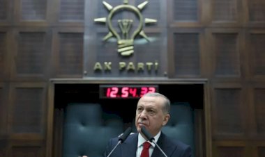 Erdoğan'dan yargı krizi sonrası CHP'ye tepki: Meclis eylem yeri değil, oturmak için yer arıyorsanız parka gidin