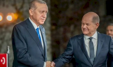 Erdoğan'ın Berlin'deki açıklamalarına Türkiye'den tepkiler
