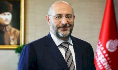 İstanbul Büyükşehir Belediyesi Genel Sekreter Yardımcısı Buğra Gökçe İstifa Ediyor