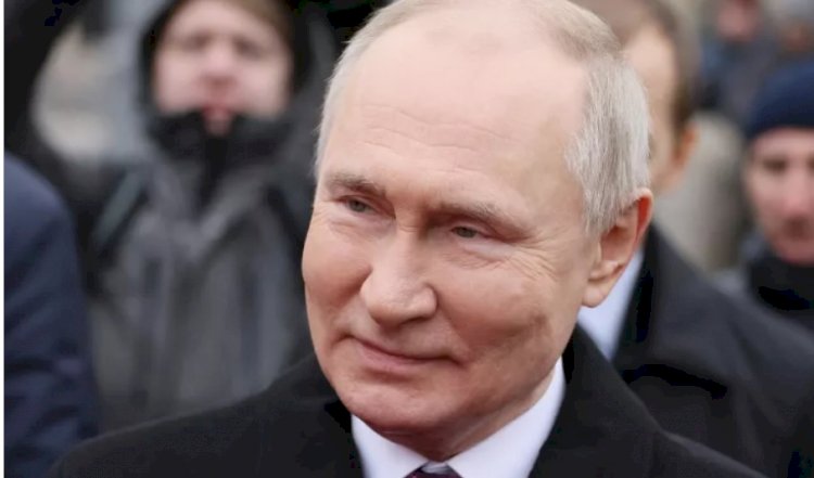Reuters: Putin 2024'teki başkanlık seçimlerine aday olacak