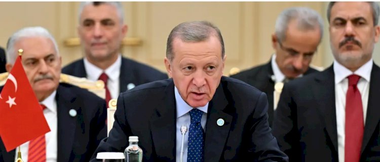 Erdoğan: AYM yanlışları arka arkaya yapar hale geldi