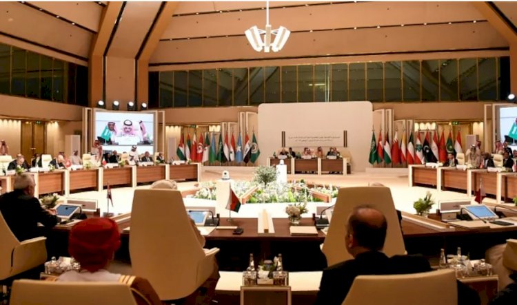 Suudi Arabistan'da İslam İşbirliği Teşkilatı ve Arap Ligi Olağanüstü Ortak Zirvesi