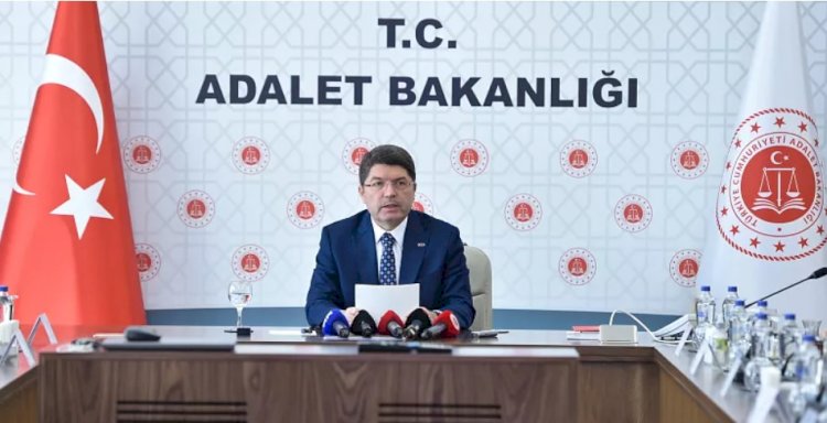 Bakan Tunç: Yüksek mahkemeler arasında astlık üstlük ilişkisi yoktur