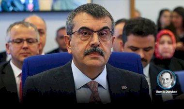 Bakan Tekin'in "ana dilde eğitim" sorusuna yanıtı Anayasa oldu: Türkçeden başka hiçbir dil okutulamaz