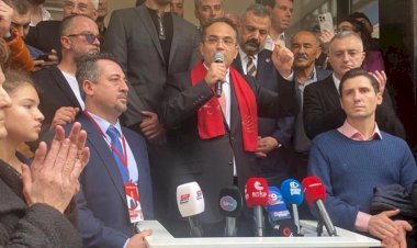 Olgun Atila, İzmir Büyükşehir Belediye Başkanlığı İçin CHP'den Aday Adayı