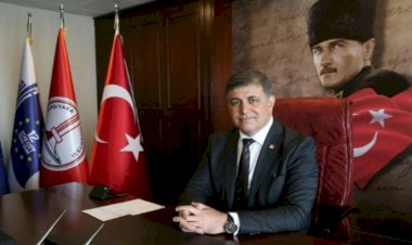 Başkan Tugay, İzmir Büyükşehir Belediye Başkanlığı İçin Aday Adayı Oldu