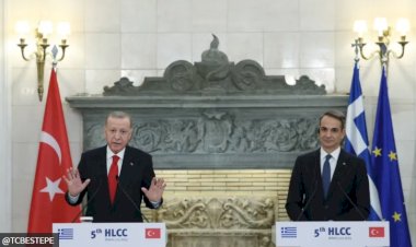 Yunan basınında Erdoğan'ın Atina gezisi: 'İlişkilerde yeni döneme girildi, tarihe geçecek bildirge imzalandı'