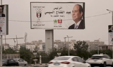 Mısır sandık başında: Favori Sisi