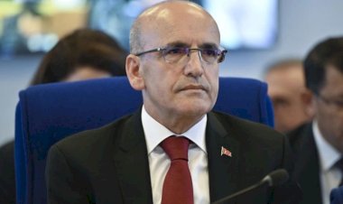 Dış politikada Şimşek etkisi mi?