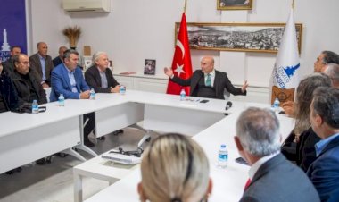 Başkan Tunç Soyer, İzmir’deki Erzurumlularla Buluştu