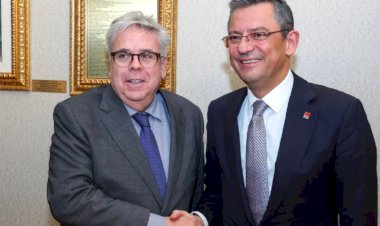 Özel AP Türkiye Raportörü Amor ile bir araya geldi