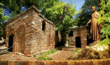 Selçuk Belediye Başkanı, Meryem Ana Evi İşletmeciliği Kararına Tepki Gösterdi