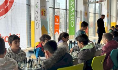 Doğu Pediatri Derneği ve Orzaks İlaç çocuklar için Diyarbakır’da el ele verdi