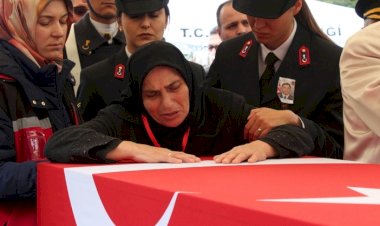 Şehit cenazeleri siyasallaştırıldı.
