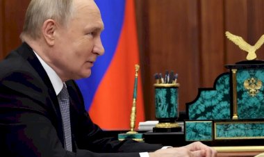 Putin yeni yıl mesajında birlik mesajı verdi orduyu övdü