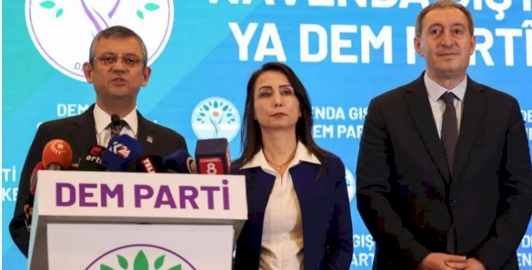 CHP lideri Özel’in DEM Parti ziyareti: ‘İşbirliği teklifi yok fakat bölgesel işbirlikleri değerlendirilebilir’