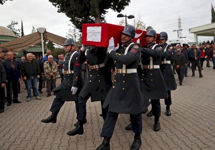 Şehit Jandarma Uzman Çavuş Mustafa Fatih Yetişen'in Cenazesi Adana'da Son Yolculuğuna Uğurlandı