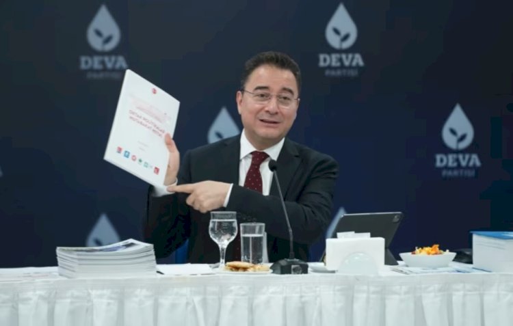 Ali Babacan: “Merkez Bankası Başkanı herkese eş zamanlı açıklama yapmalı”