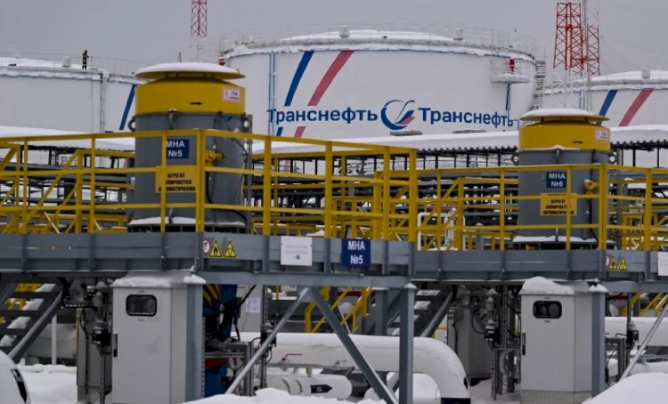 Rusya, petrol ihracatını neredeyse tamamen Asya'ya yönlendirdiğini duyurdu