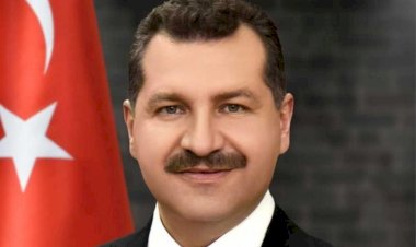 Balıkesir  Ak Parti Belediye Başkan adayı Yücel Yılmaz kimdir?