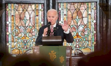 Biden'ın konuşması 'Filistin'de ateşkes' çağrılarıyla bölündü