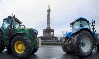 Almanya’da çiftçiler sokaklarda