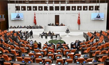 TBMM Genel Kurulu "terör" gündemiyle toplandı... Tezkere kabul edildi