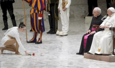 Papa Francis: Cinsel haz Tanrı'nın armağanı, ancak Katolikler pornografiden kaçınmalı