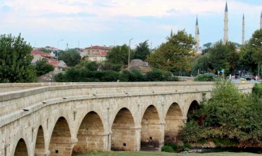 Edirne’ye gel, ciğerimi ye