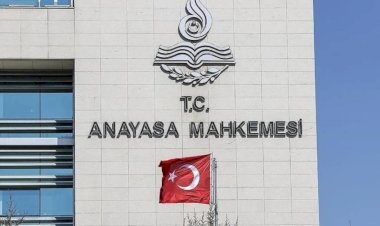 Besle kargayı oysun gözünü