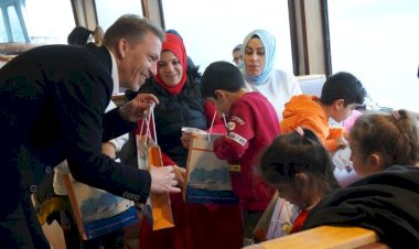 Şehir Hatları 100 Çocuğu Denizle Buluşturdu