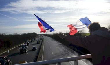 Fransa’da hükümetin tavizlerine rağmen çiftçi eylemleri sürüyor