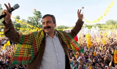 Kritik iddia: DEM Parti İzmir Büyükşehir için aday çıkaracak