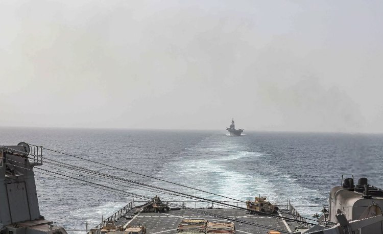 AB, Husilere karşı Kızıldeniz'e savaş gemisi göndermeyi planlıyor